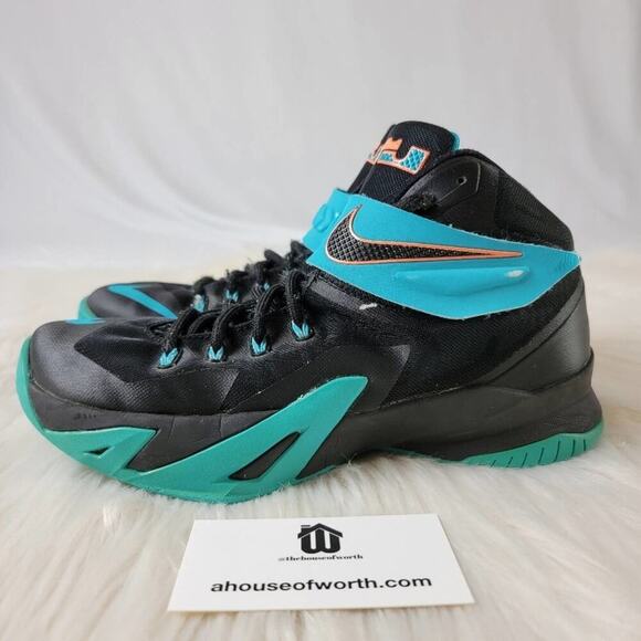 Nike Air Zoom Soldier VIII-7.5/9 - Picture 12 of 15